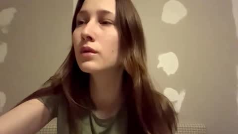 Snapshot of jayneboutros chatting on 11/30/25, 04:16 Sonya online show from 11/30/25, 04:16