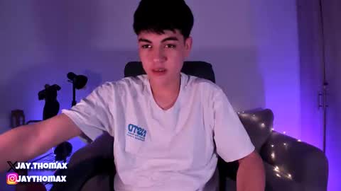 jaythomax online show from 02/01/25, 04:14