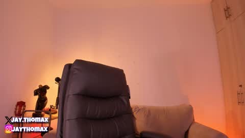 jaythomax online show from 02/04/25, 07:11