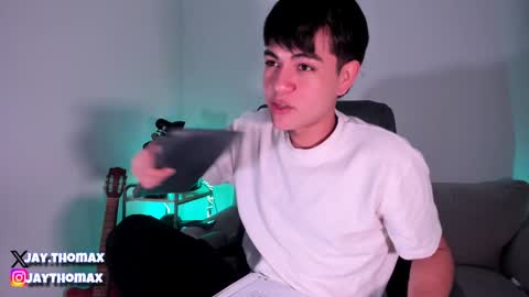 jaythomax online show from 02/06/25, 03:41