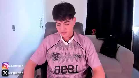 jaythomax online show from 10/05/25, 09:24