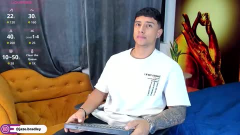 jaze_bradley online show from 10/14/25, 11:22