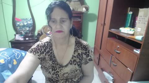 Snapshot of jazmin_rios chatting on 02/20/25, 10:48 jazmim online show from 02/20/25, 10:48