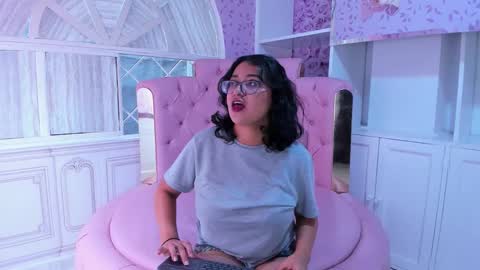 Jasmin online show from 09/17/25, 11:34