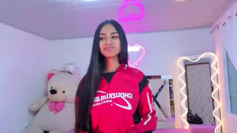 Snapshot of jazmin_tay chatting on 11/30/25, 11:58 Jazmin online show from 11/30/25, 11:58