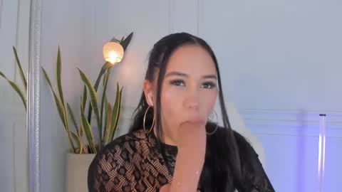 Snapshot of jazmine_21 chatting on 11/07/25, 08:53 Jasmine online show from 11/07/25, 08:53