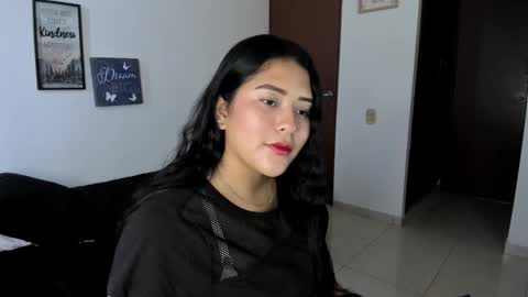 Jazmin online show from 09/17/25, 08:10