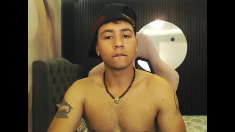 Snapshot of jbarto_ chatting on 04/27/26, 01:31 jbarto_ online show from 04/27/26, 01:31