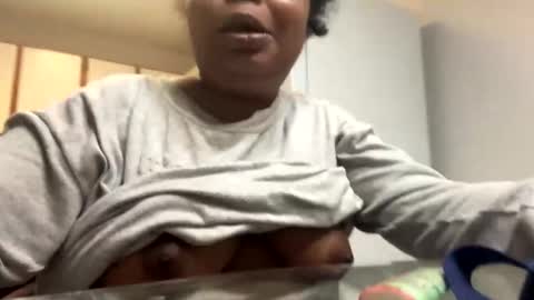 JCCaramelbarbie online show from 01/19/25, 04:14
