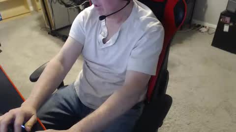 Snapshot of jcor13 chatting on 01/22/25, 11:43 Jim online show from 01/22/25, 11:43