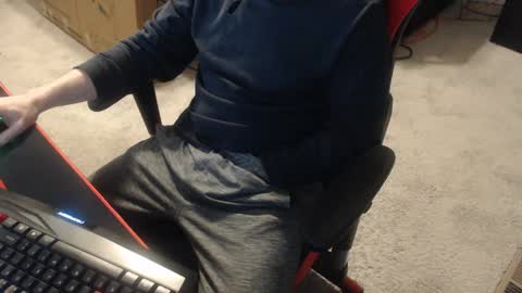 Snapshot of jcor13 chatting on 02/23/25, 01:13 Jim online show from 02/23/25, 01:13