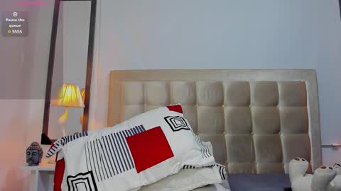 jhon online show from 02/02/25, 04:15