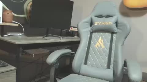 jdog00133 online show from 10/14/25, 12:50