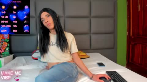 J E A N online show from 02/28/25, 05:37