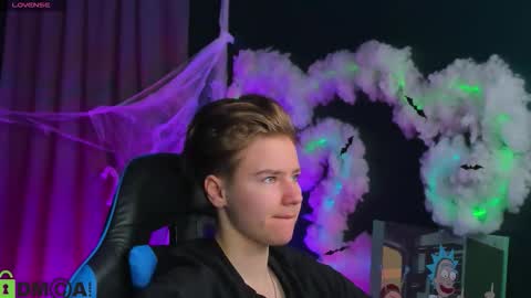 jean_wilsons online show from 10/28/25, 11:03