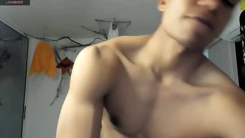 jeanfran_ferrer online show from 10/19/25, 06:52