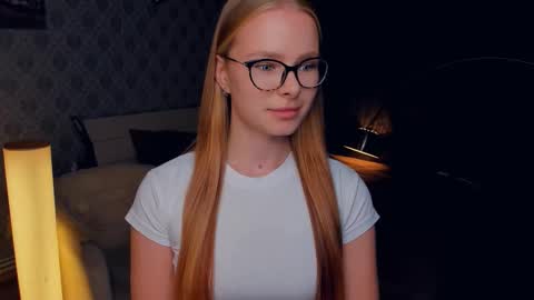 Snapshot of jeanicecoult chatting on 10/06/25, 07:39 Jenny online show from 10/06/25, 07:39