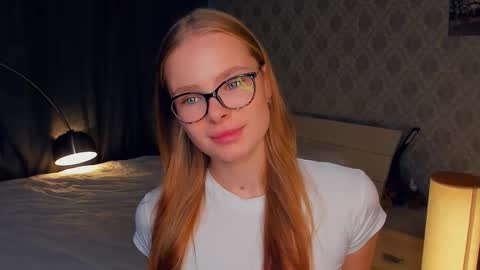 Snapshot of jeanicecoult chatting on 10/17/25, 07:11 Jenny online show from 10/17/25, 07:11