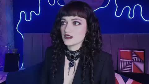 Jean online show from 07/21/26, 08:00