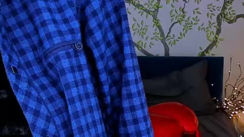 jeanniefox_ online show from 02/15/25, 02:44
