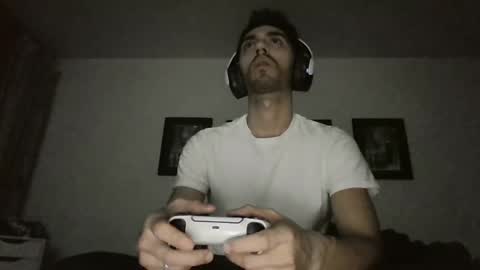 Snapshot of jeanpierbello7 chatting on 02/01/25, 08:18 jean pier bello Silva online show from 02/01/25, 08:18