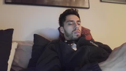 Snapshot of jeanpierbello7 chatting on 02/22/25, 11:46 jean pier bello Silva online show from 02/22/25, 11:46