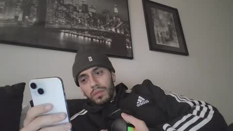 Snapshot of jeanpierbello7 chatting on 02/24/25, 09:41 jean pier bello Silva online show from 02/24/25, 09:41