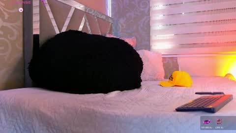 jeanpoolsex online show from 04/25/26, 01:41