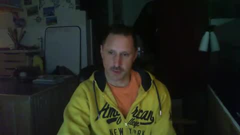Snapshot of jef74700 chatting on 02/23/25, 05:34 Jrme online show from 02/23/25, 05:34