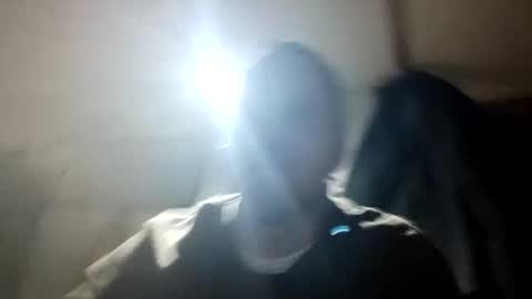 Snapshot of jef74700 chatting on 11/16/25, 02:28 Jrme online show from 11/16/25, 02:28