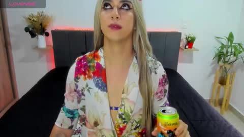 Snapshot of jeff_coleman chatting on 11/04/25, 06:18 ashley online show from 11/04/25, 06:18