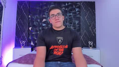 Snapshot of jeffdaltton chatting on 12/02/25, 08:26 Jeff online show from 12/02/25, 08:26