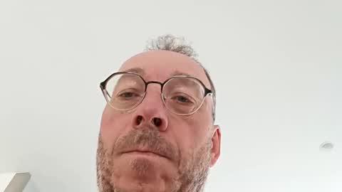 Snapshot of jefffman_74 chatting on 06/08/26, 06:19 jefffman_74 online show from 06/08/26, 06:19