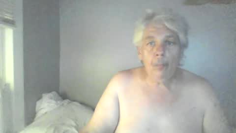 Snapshot of jeffltn100465 chatting on 07/07/26, 04:37 jeffltn100465 online show from 07/07/26, 04:37