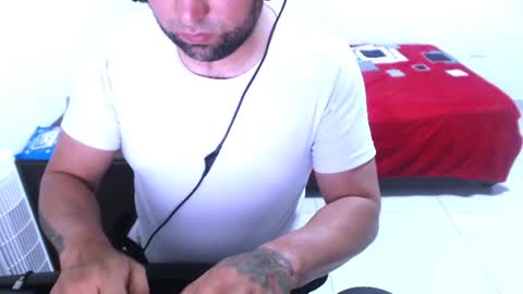 Alex                  Instagram jealsaru online show from 07/24/26, 01:47