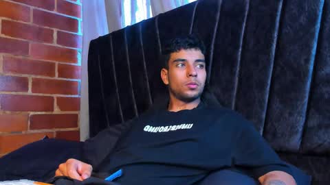 jei online show from 12/22/25, 12:57