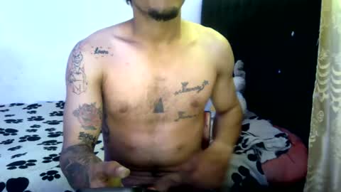 jeisongonzalez696 online show from 08/02/26, 10:30