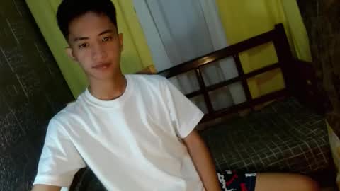 JELicious online show from 12/04/25, 12:14