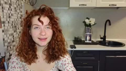 Snapshot of jelly_cherry chatting on 02/25/25, 05:19 Emily online show from 02/25/25, 05:19