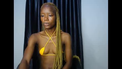 Snapshot of jellybelly7 chatting on 10/19/25, 05:46 Linda online show from 10/19/25, 05:46