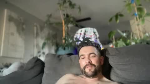 Guy Jones online show from 11/13/25, 10:19