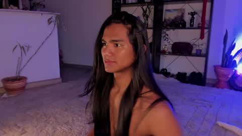 jem roses3 online show from 07/11/26, 11:06