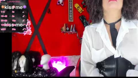 jena_rosse online show from 06/25/26, 10:31