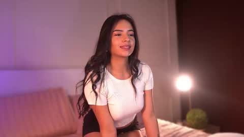 Isabella online show from 02/16/25, 03:26