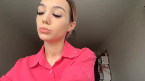 Snapshot of jenevaprattis chatting on 06/11/26, 05:27 Lesya online show from 06/11/26, 05:27