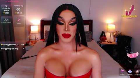 Queen Jenifer online show from 09/22/25, 03:41