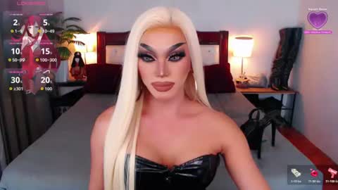 Queen Jenifer online show from 07/05/26, 01:01