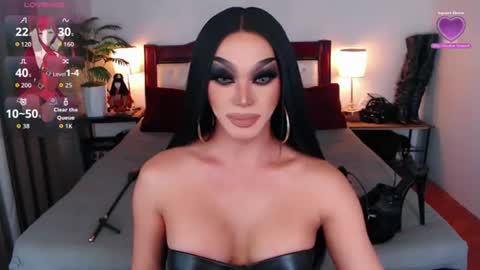Queen Jenifer online show from 07/08/26, 01:43