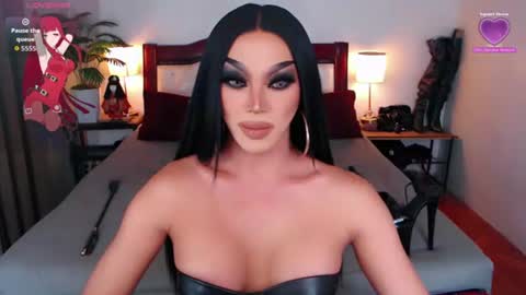 Queen Jenifer online show from 07/11/26, 03:09