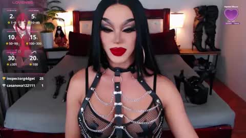 Queen Jenifer online show from 07/24/26, 04:21